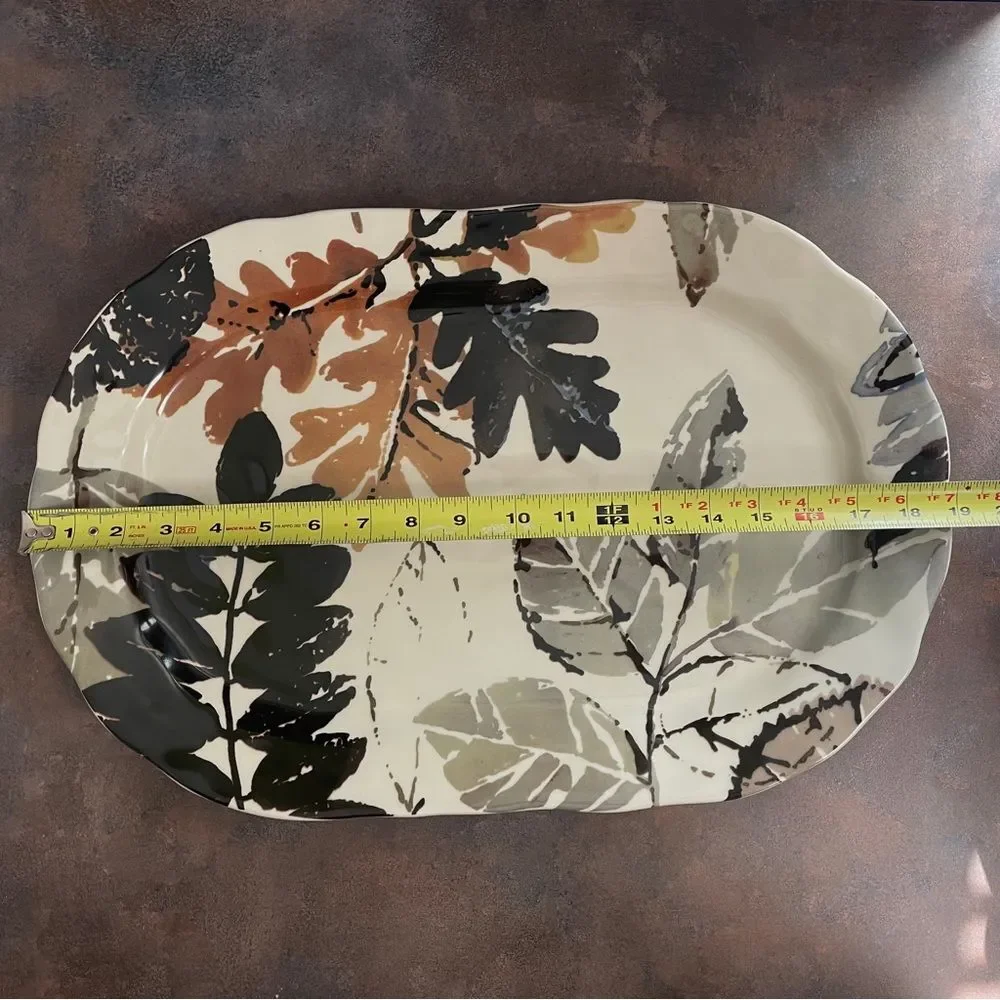 Crate & Barrel Autumn Leaf Platter – Large 19